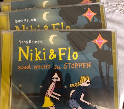 Dank an WooW Books und HÖRCOMPANY GmbH für Bücher- und Hörbuch-Spende